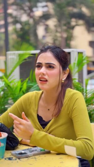 Shiba Khan Instagram - Kitna ossam hai yaar🥰 @mujassim_khan91
: @khan_shadab91
:
:
: #comedy #funnyreel #explorepage #viralvideos #shibakhan