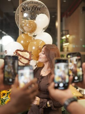 Shifu Memon Instagram - Happy Birthday To Me..✨🧁🍰🎂🥮
Thank you so much everyone for all your wishes and prayers… Grateful for everything Alhumdullillah..😇
.
📸- @nehal_photography__ 
.
#shifuians #instagram #instagrowth #hbd #birthday #libra #bekind #foryou #explore