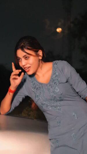 Shikha Wahulkar Instagram - Nasib me nahi tha Jo💔💧……
#reels #viral #explore