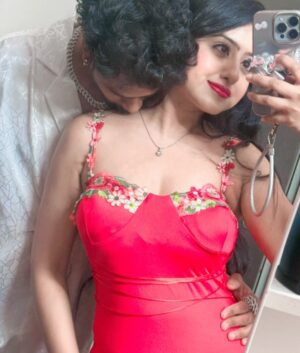 Shilpa Das Instagram - Proof that love gets better with time❣️
.
.
.
#couplegoals❤ #love #datenight #bengaluru