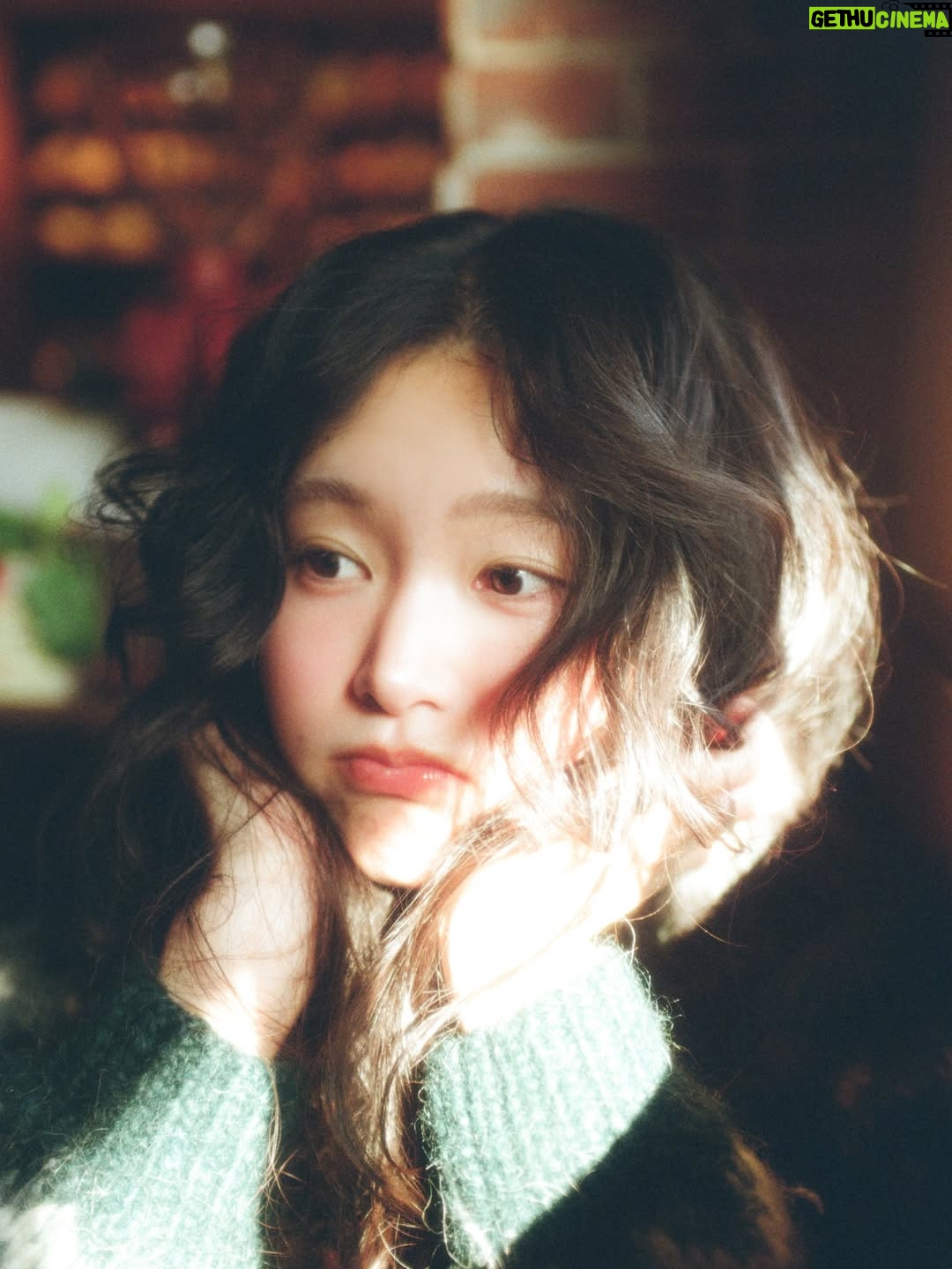 Shin Ji-hoon - 10.1K Likes - 오늘이 티켓 오픈 날이네요!
사진이 귀엽게도 잘 나와서 올리고는 싶은데
낯부끄럽기도 하네요 호호

멜론에 8시에 오픈한다고 합니다
곧 만나요