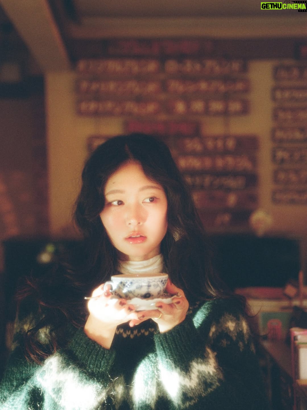 Shin Ji-hoon - 4.3K Likes - -
2026 신지훈 단독콘서트 <겨울의 작은 다방> 오픈 안내  ☃️일시 
2월 6일 (금) 19시30분
2월 7일 (토) 17시
2월 8일 (일) 16시 (KST)

☃️장소
서강대학교 메리홀

☃️티켓오픈
2025년 12월 18일 (목) 20시 (KST) “멜론티켓 단독”

-
오랜만에 공연에 설 생각을 하니 벌써 설레옵니다
어느 때보다도 잘 준비해서 곧 뵙겠습니다!