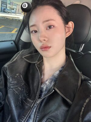Shin Sia Instagram - 