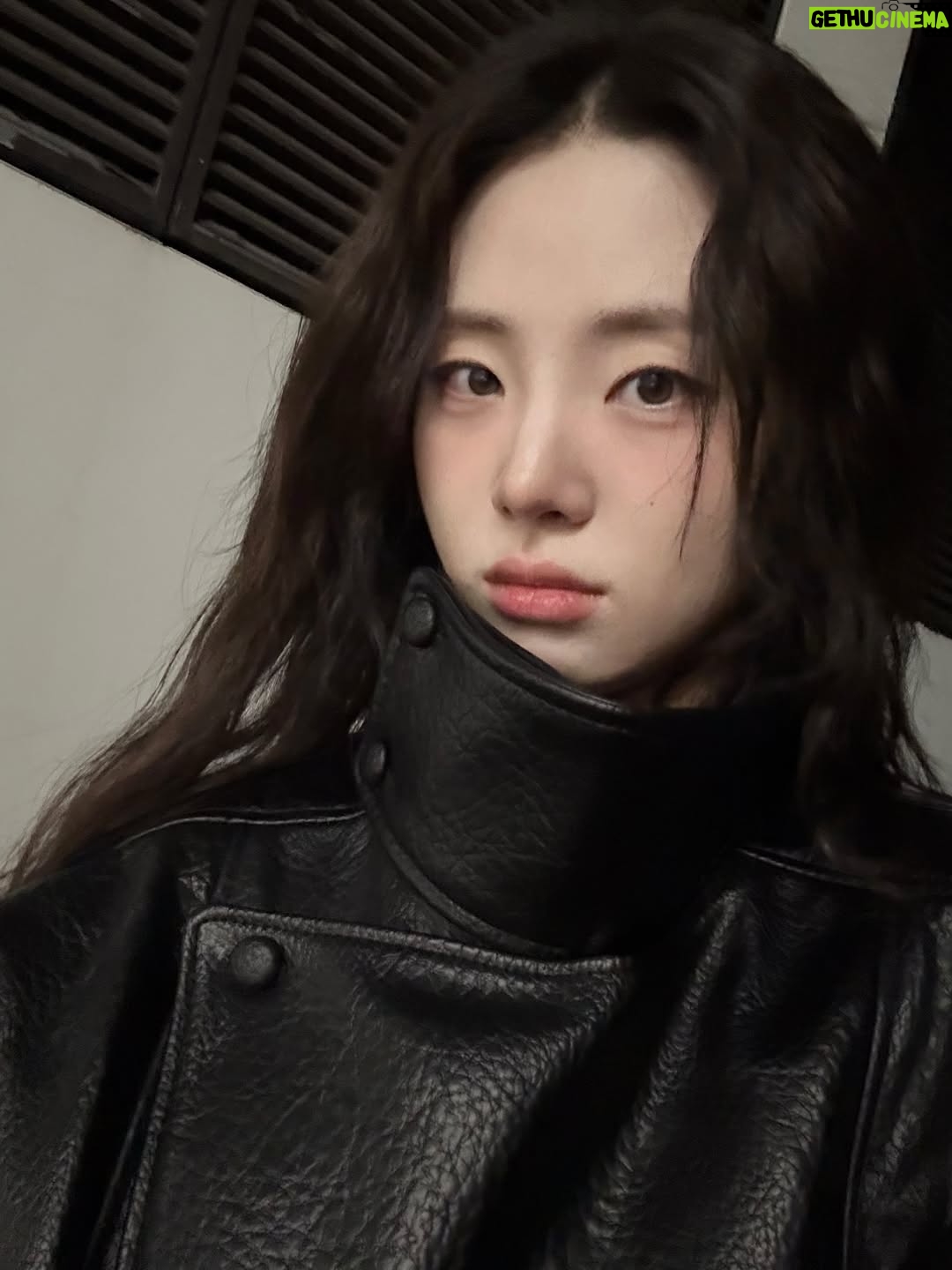 Shin Sia - 80.2K Likes - 