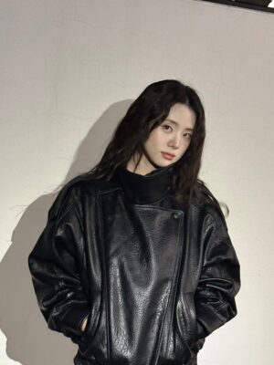 Shin Sia Instagram - 
