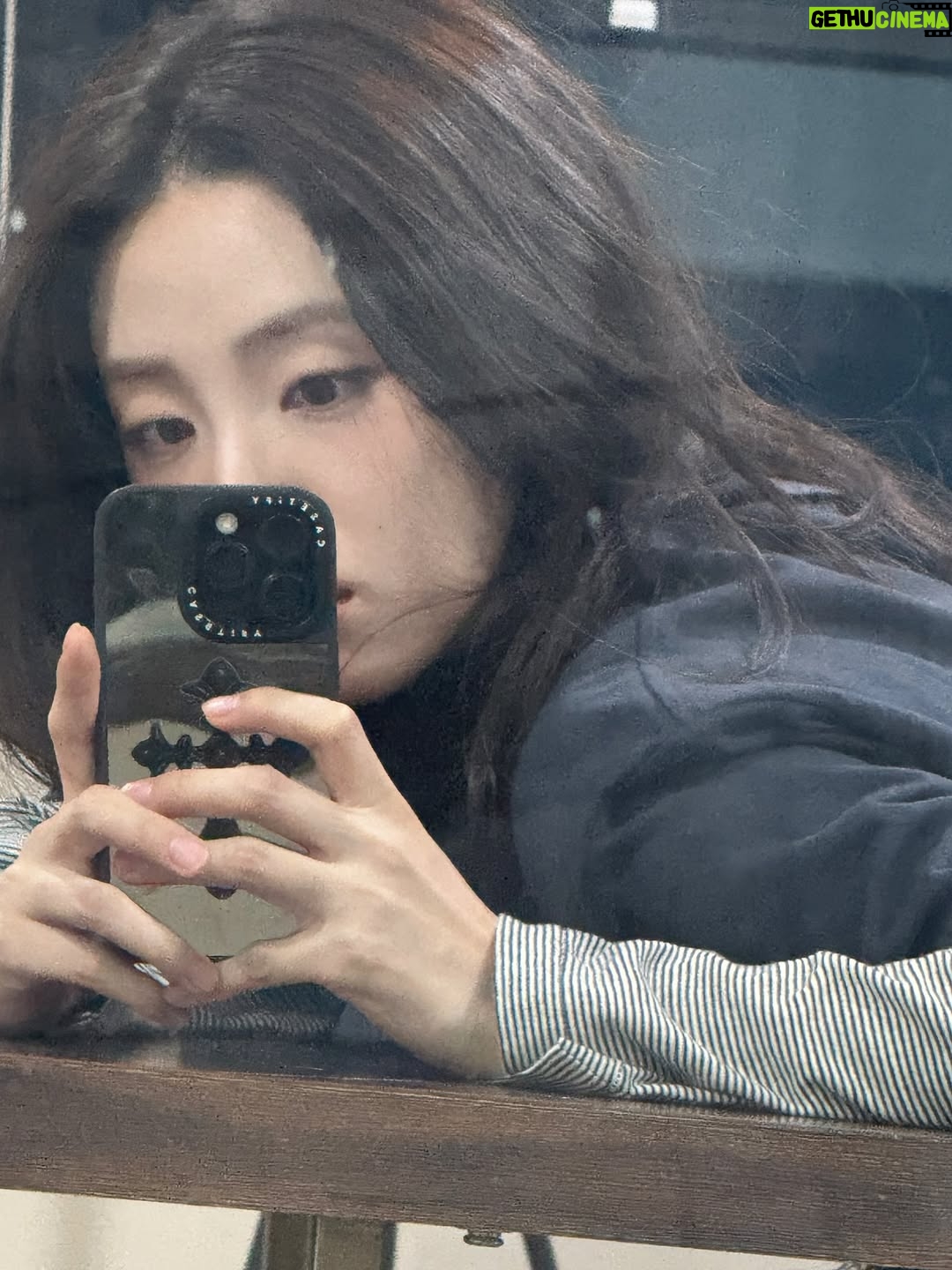 Shin Sia - 81.4K Likes - 