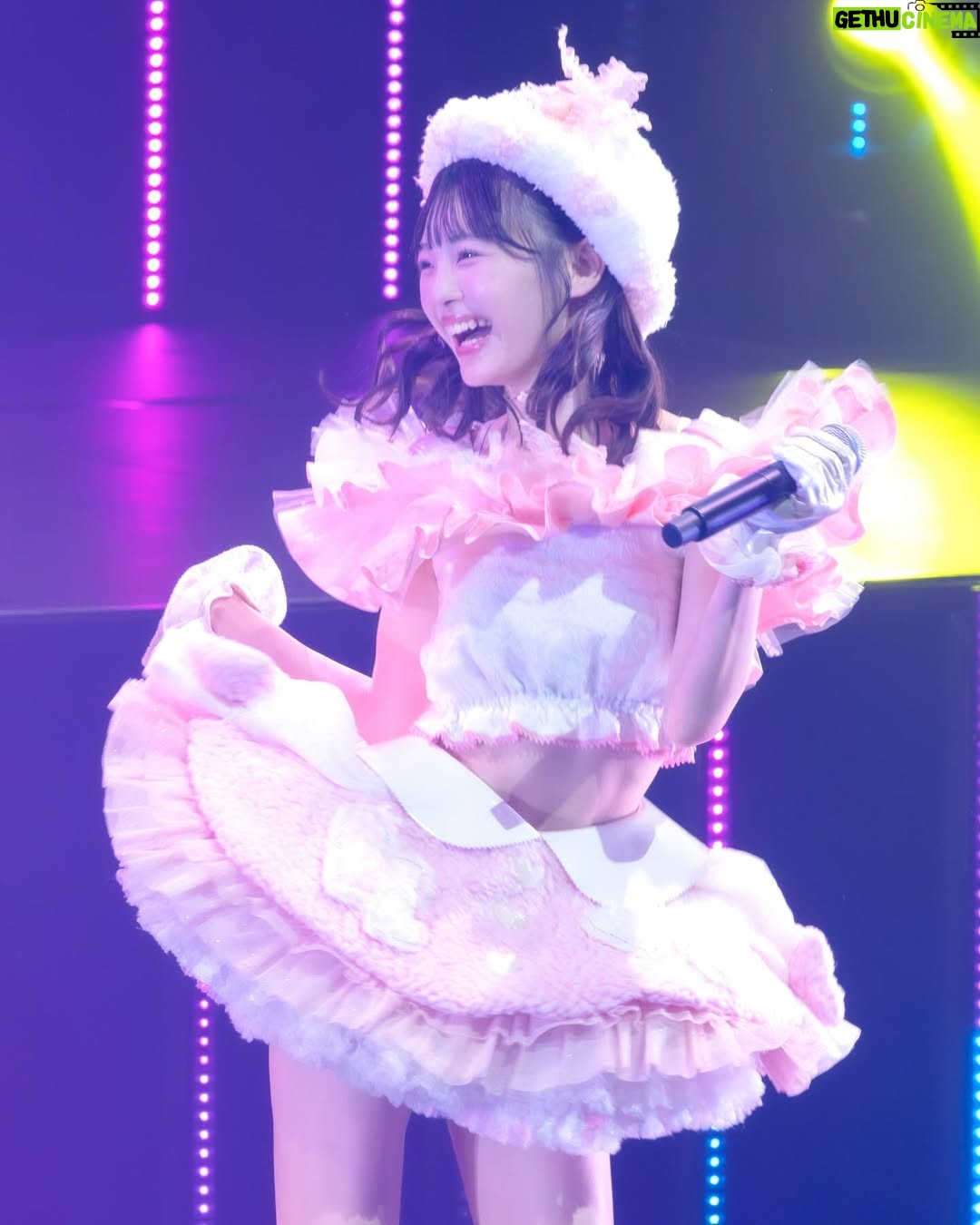 Shinzawa Nao - 6.8K Likes - 生まれ変わってもアイドルがいいな🎼💞 

#NMB48_カメコ #nmb48 #idol #japaneseidol #おnewの上履き