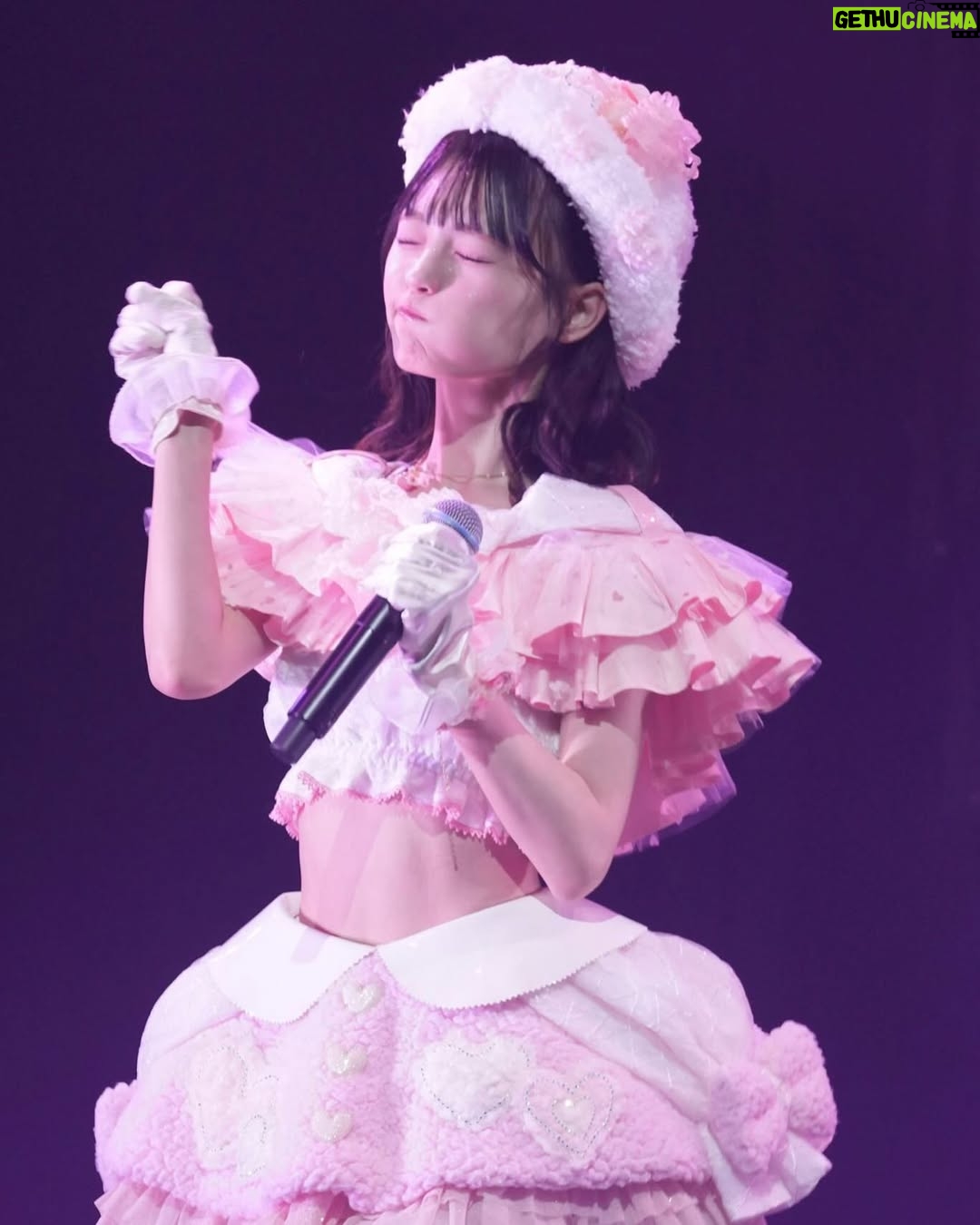 Shinzawa Nao - 6.8K Likes - 生まれ変わってもアイドルがいいな🎼💞 

#NMB48_カメコ #nmb48 #idol #japaneseidol #おnewの上履き