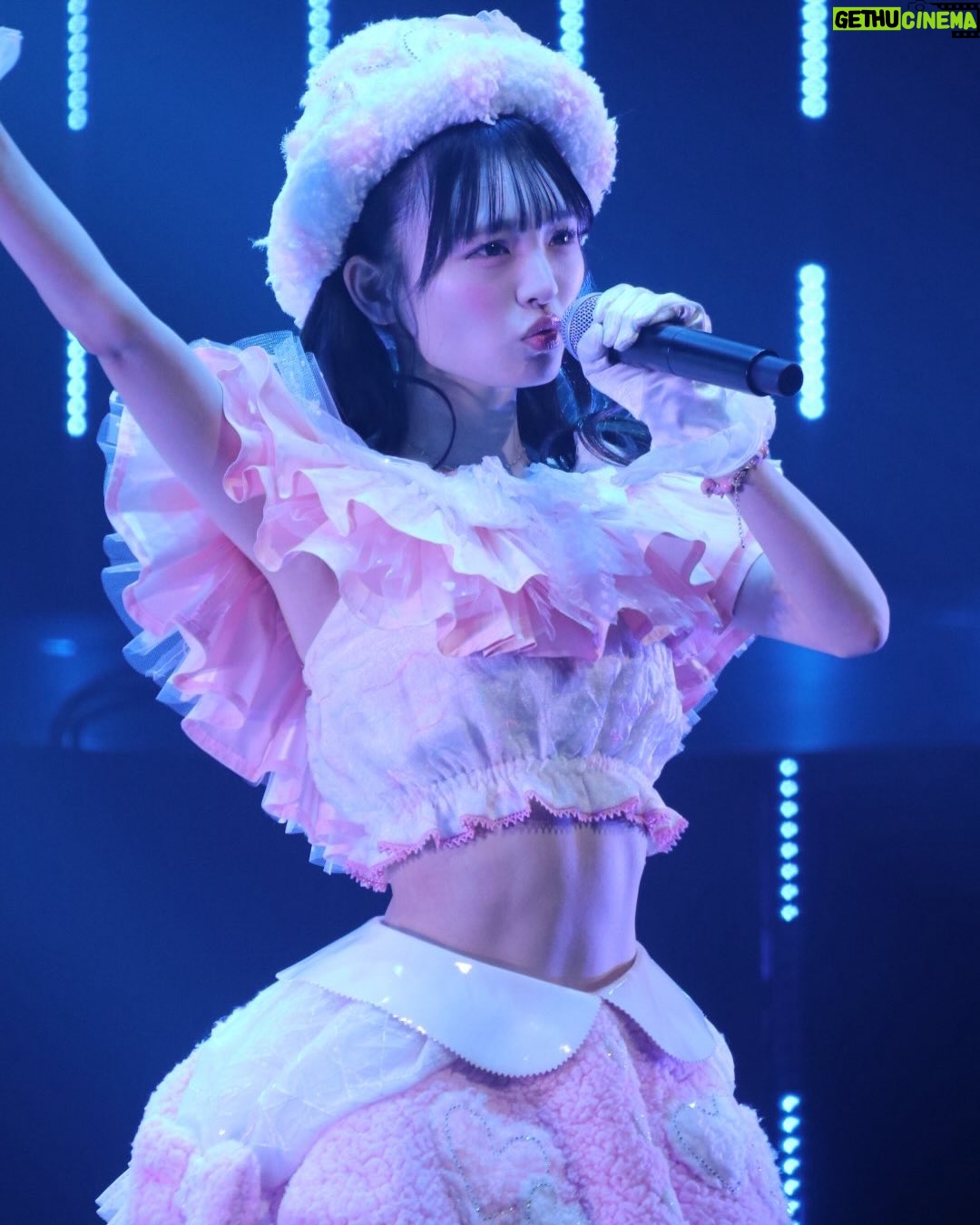 Shinzawa Nao - 6.8K Likes - 生まれ変わってもアイドルがいいな🎼💞 

#NMB48_カメコ #nmb48 #idol #japaneseidol #おnewの上履き