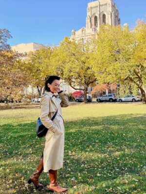 Shirley Chung Instagram - Heyyyy loves! ❤️ My 1 year scans came back all Cleared 🥹💪✌️ Last year November I completed 50 rounds of radiation and rang the victory bell at @uchicago. After a year of hard work, focusing on my wellbeing and living my life to the fullest. I am maintaining cancer free and in remission. Thank you Dr. Vokes, Dr. Juloori  my oncology team at Chicago, you saved my tongue, my life and my career ❤️ Chicago means hope, light and rebirth for me. Not only I got to enjoy this beautiful city this trip, I also had the honor to be part of @tasteofhopechicago for America Cancer Society. Now I belong to this C club, and winning, I will do my part to help fight cancer for everyone ✊  #chefshirleychung #cancerwarrior #stage4 #tonguecancer #cancersurvivor #fuckcancer #tasteofhopechicago