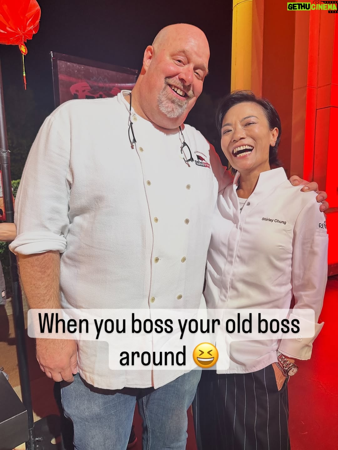Shirley Chung - 19.3K Likes - I am officially back to work 💪After 1.5 years of battling Tongue Cancer and living an isolating life style. I spent the last month traveling,reconnecting with chef friends ❤️ I am so Happy and my heart is Full
🔥I filmed a show 
🔥Taught new chef friends to fold dumplings 🥟 
🔥Dumpling Mafia popup at Dallas @capitalone campus 
🔥Returned to Vegas for @lasvegasrevelry at the Wynn and reconnected with soooo many of my old friends! 
#chefshirleychung #dumplingmafiaqueen #fuckcancer
