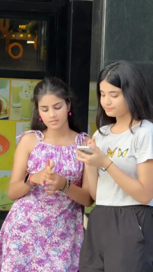 Shivangi Prajapat Instagram - Wait for end 😂🤣