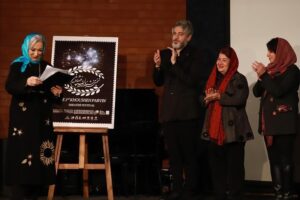 Shohre Soltani Instagram - .
چند قاب از اختتامیه اولین جشنواره خوشه پروین ک با مشارکت یونسکو و سازمان میراث ناملموس در حوزه و با حضور زنان دیشب در خانه هنرمندان برگزار شد و با ساز آقای کیوان ساکت عزیز مزین شد ...🎭
#جشنواره#خوشه_پروین#جشنواره_خوشه_#مازیار_رضاخانی#مریم_سعادت#پوران_درخشنده#مریم_کاظمی #شهره_سلطانی#فریدون_محرابی#سامان_خلیلیان#یونسکو#میراث_ناملموس #زن#زنان #زنان_هنرمند #تئاتر#تاتر 🎭