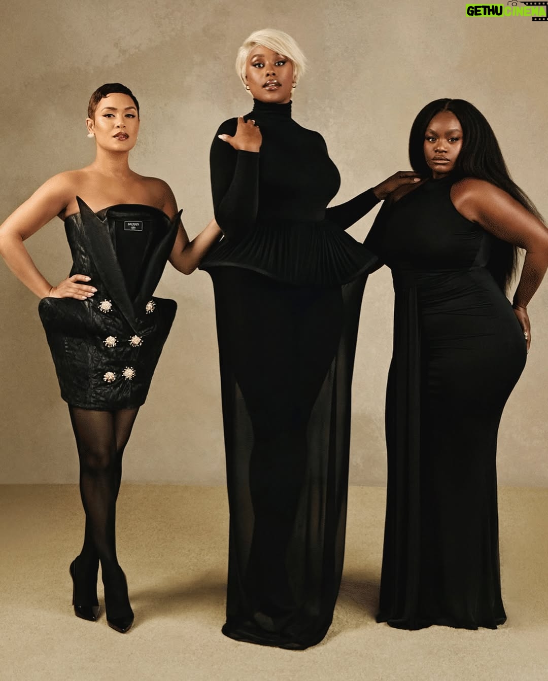 Shoniqua Shandai - 11K Likes - Baby’s First Ebony Feature is out NOW! 

Thank you so much to @ebonymagazine for this monumental honor and making this black girl’s dream come true! And a humongous thank you to my sister @meagangood for including us in her Ebony cover. 

Glam by
Makeup @makeupbynimai 
Hair @jaynixonbeauty 
Styling @jasonrembert 
Asst @thestylistguy 
Bawdy by @alaishablessed & oxtail tacos 

#internationalhouseholdname
