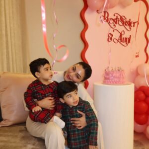 Shouk Al Hadi Instagram - Early birthday party 🥹💗
شكرا عايلتي الله لا يحرمني 💗
اخر صوره من خلف الكواليس 🤣