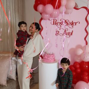 Shouk Al Hadi Instagram - Early birthday party 🥹💗
شكرا عايلتي الله لا يحرمني 💗
اخر صوره من خلف الكواليس 🤣
