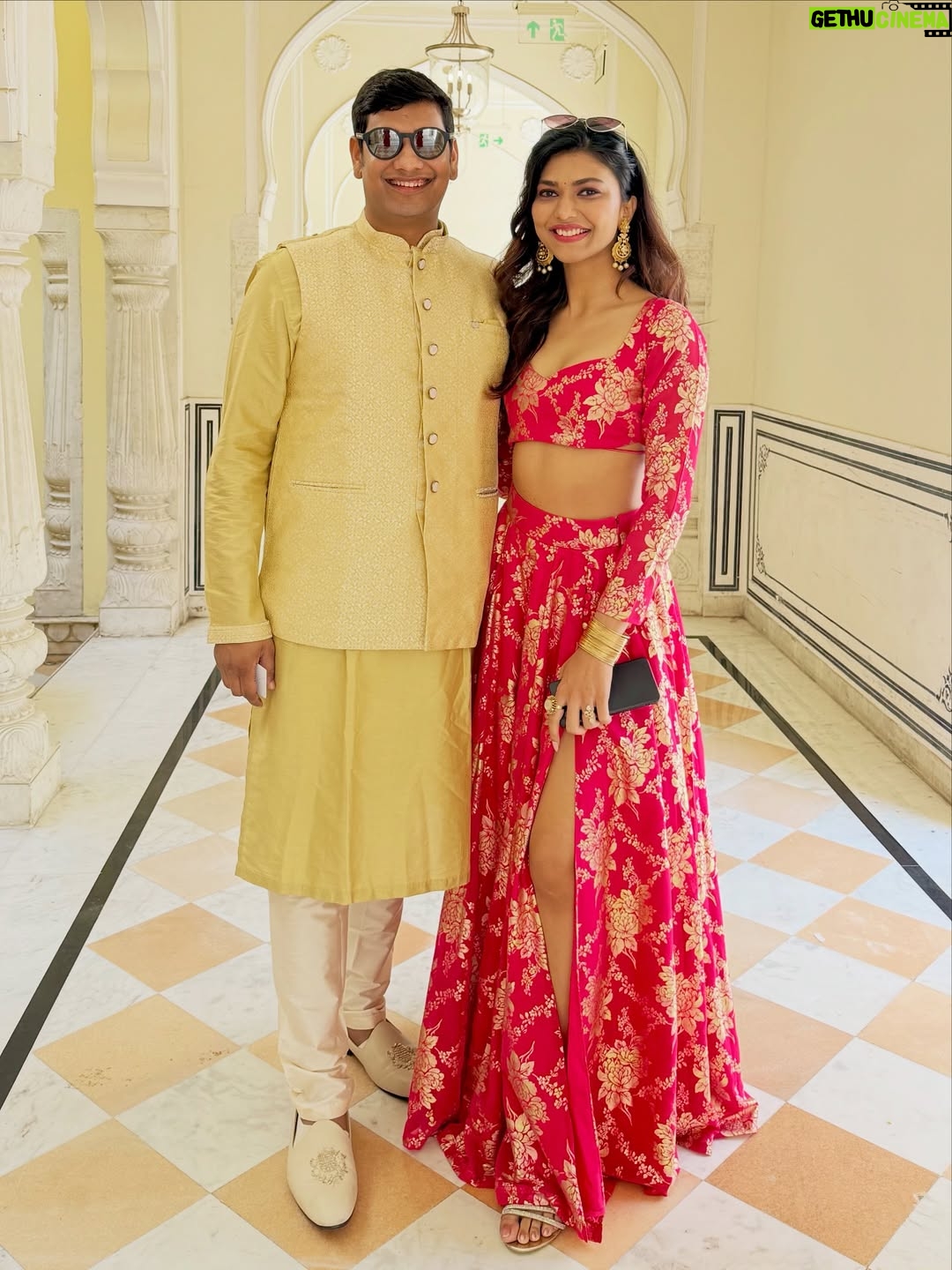 Shreya Jaiswal - 5.8K Likes - I’m not those regular ones… 😌

P.S. Don’t look for more, you can get this outfit at @phatakaaa