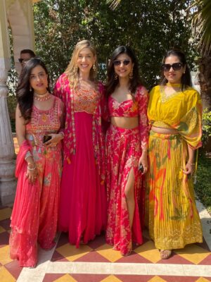 Shreya Jaiswal Instagram - I’m not those regular ones… 😌
P.S. Don’t look for more, you can get this outfit at @phatakaaa
