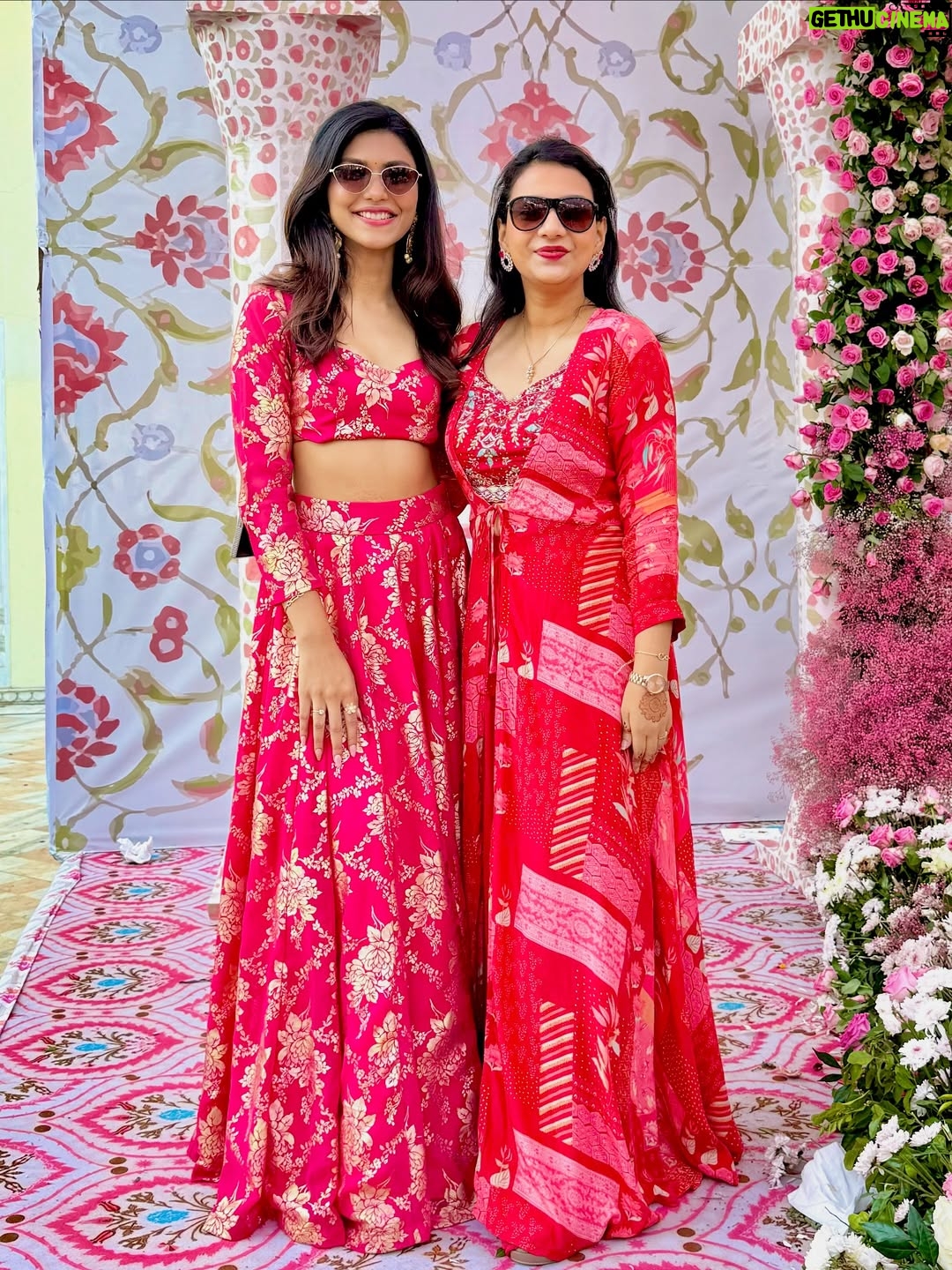 Shreya Jaiswal - 5.8K Likes - I’m not those regular ones… 😌

P.S. Don’t look for more, you can get this outfit at @phatakaaa