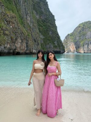 Shreya Thukral Instagram - phi phi dump 🏖️☀️🐚🎀⛱️👒✨

Wearing @leaclothingco 
Footwear @mymy_officiale 

#phiphiislands #thailand #phuketstagram #explore #fyp 

[ Phi Phi Islands, Thailand, Beach, Phuket, Explore ]