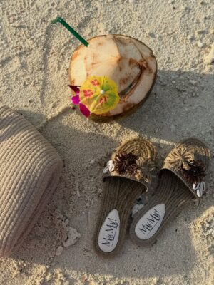 Shreya Thukral Instagram - phi phi dump 🏖️☀️🐚🎀⛱️👒✨

Wearing @leaclothingco 
Footwear @mymy_officiale 

#phiphiislands #thailand #phuketstagram #explore #fyp 

[ Phi Phi Islands, Thailand, Beach, Phuket, Explore ]