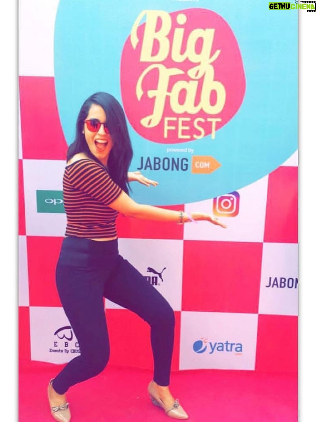 Shubhi Bharal - 108 Likes - Everyone’s throwing it back to 2016, so here’s mine because…
this page just turned 10 🥹✨
aka the year I accidentally started my creator journey.
It began with blog posts.
Then photos.
Then IGTV (RIP).
Then carousels.
And now reels.
Same girl. New formats.
Slide 2:
Me announcing my very first blog post on Facebook. Shot on my friend’s balcony with her DSLR. No plan, just vibes.
Slide 3:
Parks and streets = my studio. If the light was good, it was a shoot location.
Slide 5:
PLEASE look at my hair 🥹 First trip with my college friends. Main character energy, zero budget.
Slide 6:
Won an online creator competition hosted by Roposo App. (Basically India’s pre-TikTok era.)
Slide 7:
The birth of #HacksWithShubhi where I shared easy, wearable fashion hacks before “content” was even a thing.
Slide 9:
My first ever creator event invite. Hosted by PopXo (I think). Felt unreal, still does.
10 years later and I’m still here.
Still creating. Still evolving. Still grateful.
If you’ve been here since the blog days or found me through reels, you’re officially part of the lore 🫶✨

#ShubhiBharal #ThatTrendStalker #throwback2016 #trending