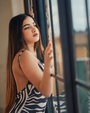 Shumayla Shaikh Instagram - Sexy and I know it š
Click @ayushfilmss
Makeup & hair @namra.makeupartist
Edit @innocent_zaid____
Outfit @newme.asia
Comment āDressā š for link
#trending #explore #foryou #instagood #instafashion #fashion #style #pose #instagood #instadaily #instalike #instamood