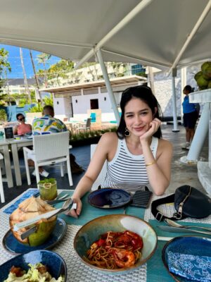 Shwe Eain Si Instagram - Photo dump Phuket
Edit မလုပ်တော့ဘူး natural အတိုင်းအကုန်တင်လိုက်ပြီကွာ 😘😘

#PhotoDump
#lifeLately
#phukethailand