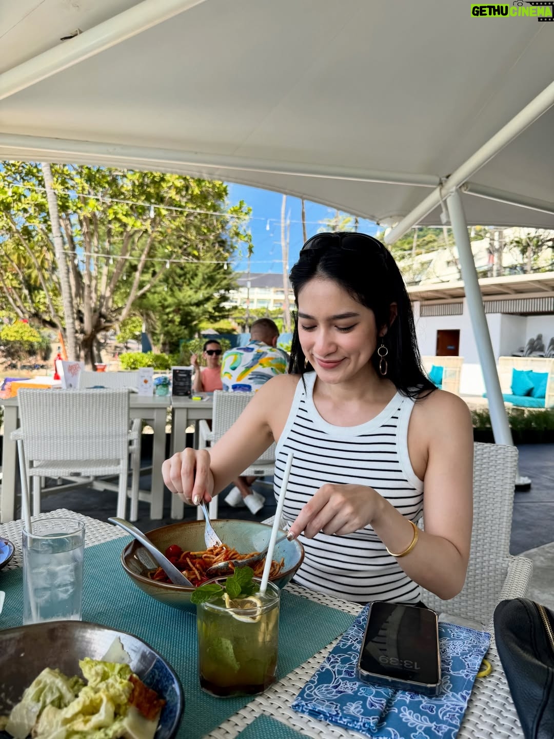 Shwe Eain Si - 1K Likes - Photo dump Phuket
Edit မလုပ်တော့ဘူး natural အတိုင်းအကုန်တင်လိုက်ပြီကွာ 😘😘

#PhotoDump
#lifeLately
#phukethailand