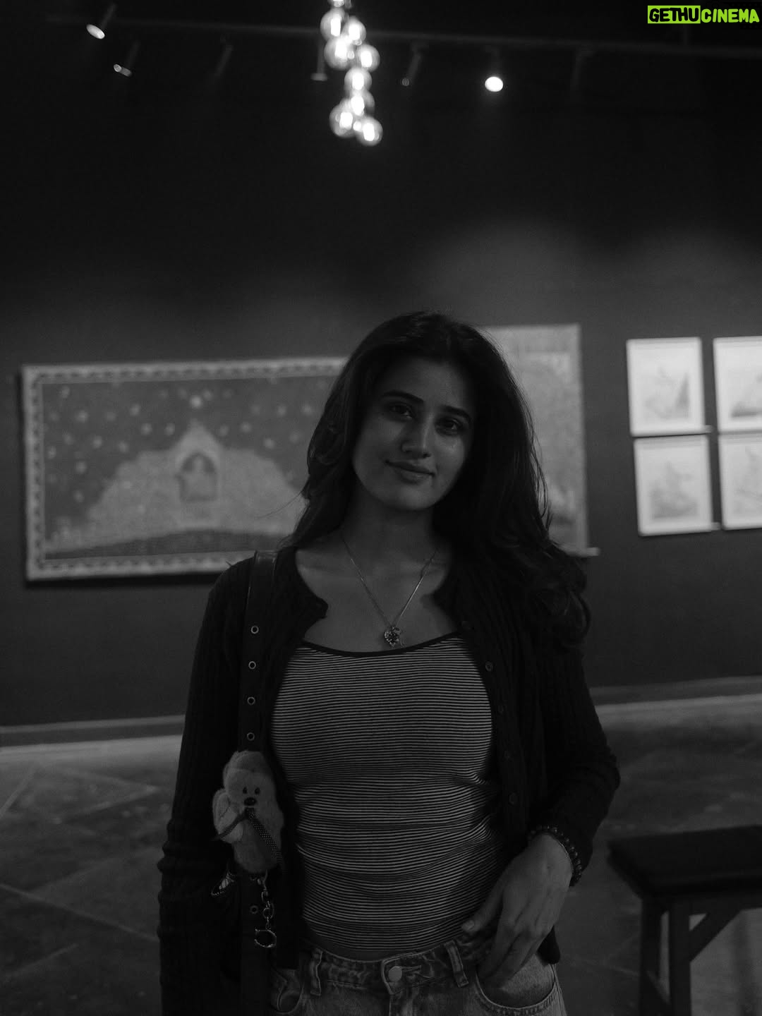 Shweta Bhintade - 13.7K Likes - Sittin pretty