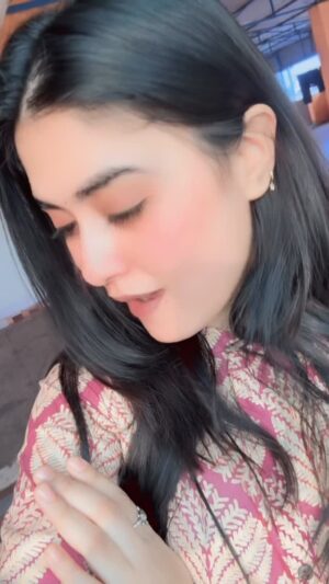 Shweta Jha Instagram - @priyanshusinghmusic