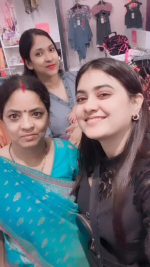 Shweta Jha Instagram - Maa ❤️😘