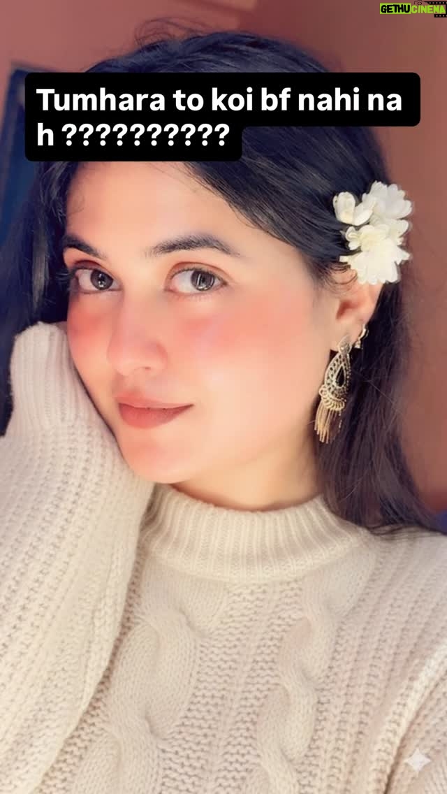 Shweta Jha - 23.3K Likes - Kijiye jo vi mera bf h 🤭🤭🤭🤭 #song #trending