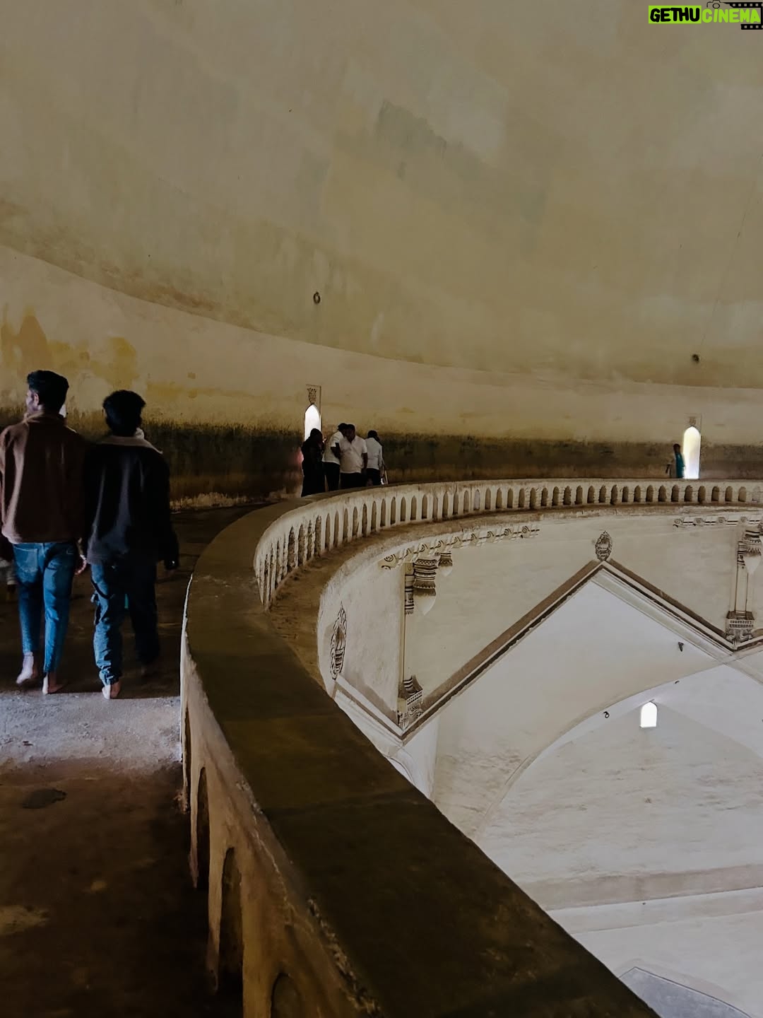 Shwetha Aradhya - 7.7K Likes - ವಿಶ್ವದ ಅದ್ಭುತ - ಗೋಳ ಗುಮ್ಮಟ ✨
.
.
.
#golgumbaz #karnataka #karnatakatourism #bijapur #kannadati