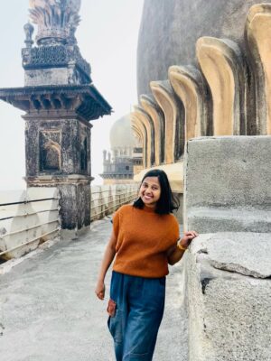 Shwetha Aradhya Instagram - ವಿಶ್ವದ ಅದ್ಭುತ - ಗೋಳ ಗುಮ್ಮಟ ✨
.
.
.
#golgumbaz #karnataka #karnatakatourism #bijapur #kannadati
