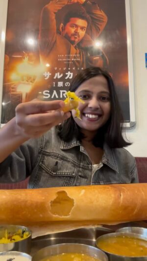 Shwetha Aradhya Instagram - ಜಪಾನಲ್ಲಿ ದಕ್ಷಿಣ ಭಾರತದ ರೆಸ್ಟೋರೆಂಟ್ Authentic South Indian Restaurant in Tokyo🇯🇵🇮🇳
.
.
.
Visited an authentic South Indian restaurant in Tokyo and savored a delicious masala dosa. Crispy, golden, and filled with perfectly spiced potato masala, served with coconut chutney & sambar that tastes just like home. Every bite brought the warm flavors of South India all the way to Japan🇮🇳❤️🇯🇵

#southindianfood #kannadatiinjapan #foodie #indianinjapan 

📍Location: NILAA South Indian Restaurant 
Toyocho, Tokyo