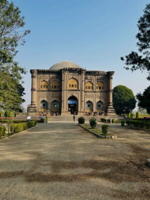 Shwetha Aradhya Instagram - ವಿಶ್ವದ ಅದ್ಭುತ - ಗೋಳ ಗುಮ್ಮಟ ✨
.
.
.
#golgumbaz #karnataka #karnatakatourism #bijapur #kannadati