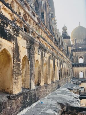 Shwetha Aradhya Instagram - ವಿಶ್ವದ ಅದ್ಭುತ - ಗೋಳ ಗುಮ್ಮಟ ✨
.
.
.
#golgumbaz #karnataka #karnatakatourism #bijapur #kannadati