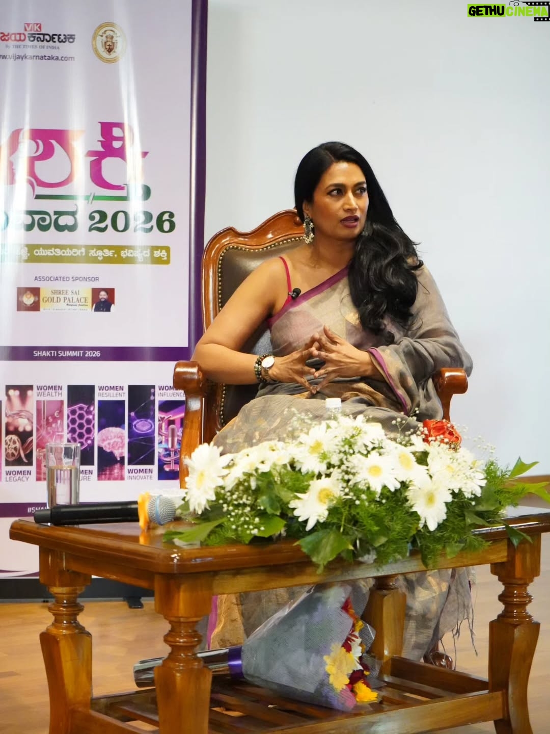 Shwetha Srivatsav - 16.5K Likes - It is an honor to be a part of the event"Shakti – 2026," a significant initiative organized by @vijaykarnataka at @mountcarmelbangaloreofficial College, which is dedicated to promoting women's empowerment.

I am grateful for the opportunity to share this platform with distinguished guests, including Mrs. Lakshmi Hebbalkar, the honorable Minister of Women & Child Development; filmmaker Mrs. Geetha Shivarajkumar; BMTF ADGP D. Roopa Maudgil; Sister M. Albina; Professor George Lekha; and Prasad Nayik.
 Special thanks to @harshitha_rakesh_mr  and to the whole vijayakarnataka digi team. 
Together, we are committed to amplifying voices, inspiring positive change, and constructing a more robust future for women.
