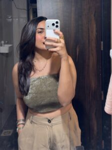 Actress Siddhi Doshi HD Photos and Wallpapers January 2026