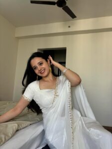Actress Siddhida Pathak HD Photos and Wallpapers December 2025