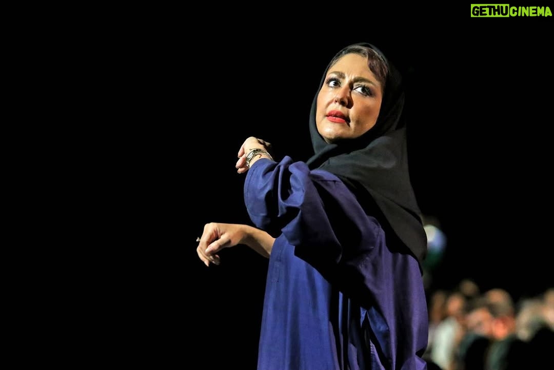 Sima Tirandaz - 7.2K Likes - این دفتر هم تمام شد ..فرزانه ، جان از عمق وجودم روی  صحنه  زندگیت  کردم..دلم برایت تنگ میشه….دلم برای تک تک شما که عاشقانه کنار هم بودیم  هم تنگ می شود

@shahramgilabadi
@sima_tirandaz_official
@shaghayeghfarahani
@jalehsameti51
@torkaash
@amirazimiofficia
‎#نمایش_عاشقانه_ها  #عاشقانه #عاشقانه_ها #امیر_عظیمی #حمیدرضا_ترکاشوند #سیما_تیرانداز #شقایق_فراهانی #ژاله_صامتی #شهرام_گیل_آبادی