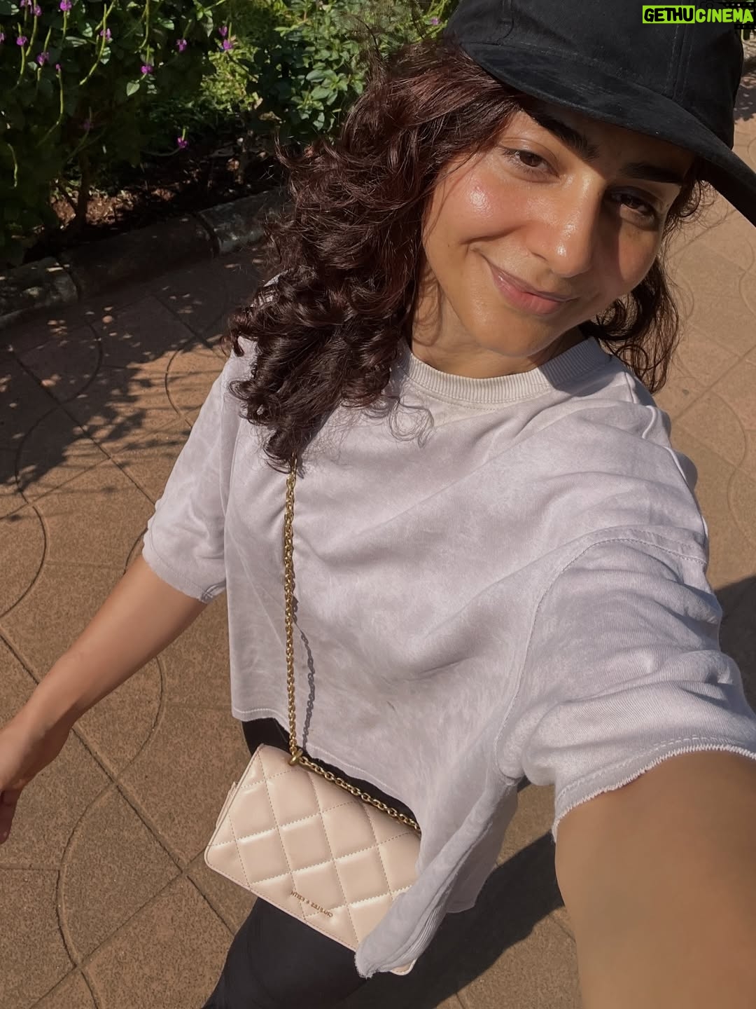 Simmy Goraya - 9.6K Likes - In the end you realise, life’s about doing simple things over a long period of time! It was always about sticking to the DAMN BASICS & finding your balance! 🥹