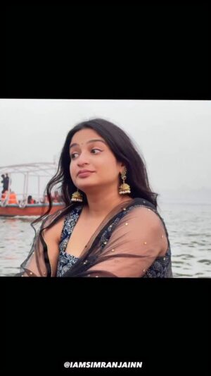 Simran Jain Instagram - Bitter truth of life 💯
.
.
.
.
.
.
#reels #explore