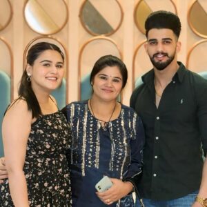 Simran Kalsi Instagram - ❤️❤️
