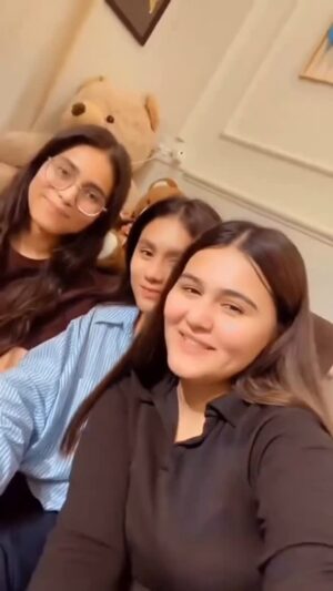 Simran Kalsi Instagram - ❤️❤️