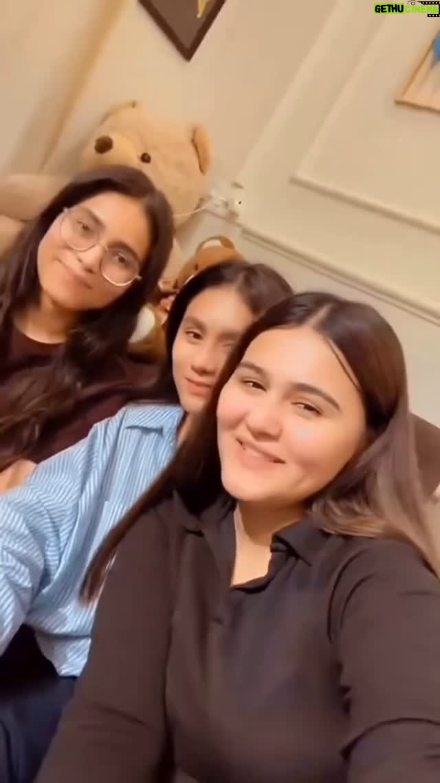 Simran Kalsi - 624 Likes - ❤️❤️