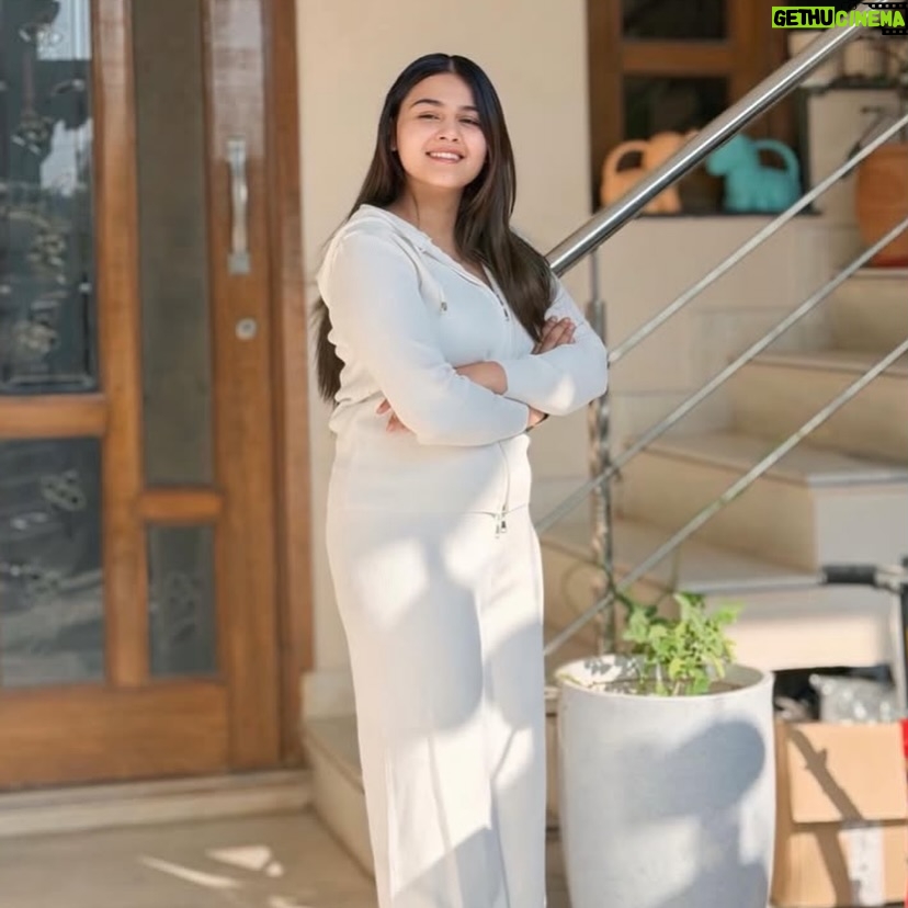 Simran Kalsi - 177 Likes - 🫀🧿
