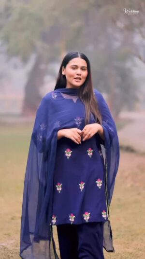 Simran Kalsi Instagram - 🫀🧿