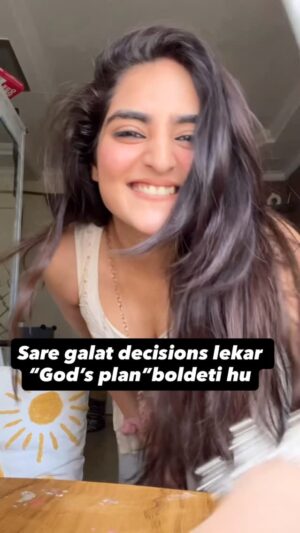 Simran Rawal Instagram - bhagwan ji jaisa chahe😂😭